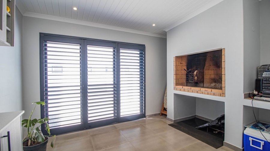 3 Bedroom Property for Sale in Atlantic Waves Estate Western Cape